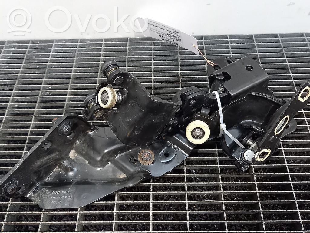 Ford B-MAX Sliding door middle roller runner 