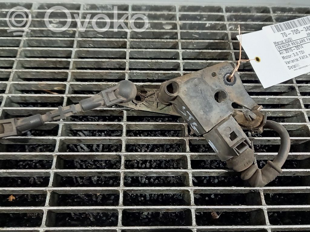 Audi A8 S8 D4 4H Czujnik poziomowania świateł osi tylnej 