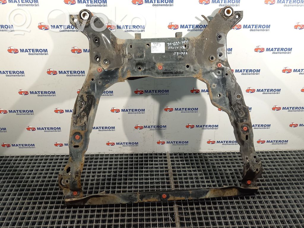 Volvo V70 Front subframe 