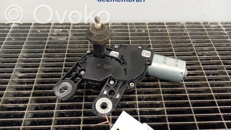 Volkswagen Golf VII Moteur d'essuie-glace arrière 