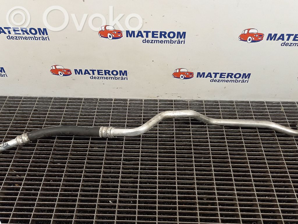 Ilmastointilaitteen putki (A/C)   924800026