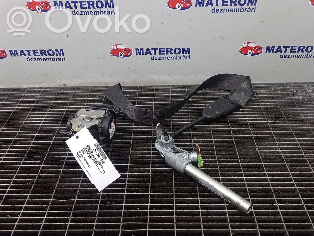 Opel Corsa D Cinturón delantero 
