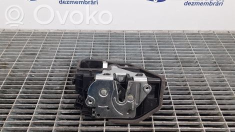 BMW 5 F10 F11 Takaoven lukko 