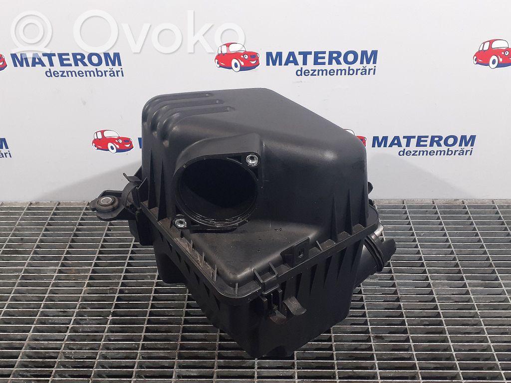 Hyundai i30 Air filter box 