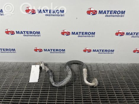 Ilmastointilaitteen putki (A/C)   9228240