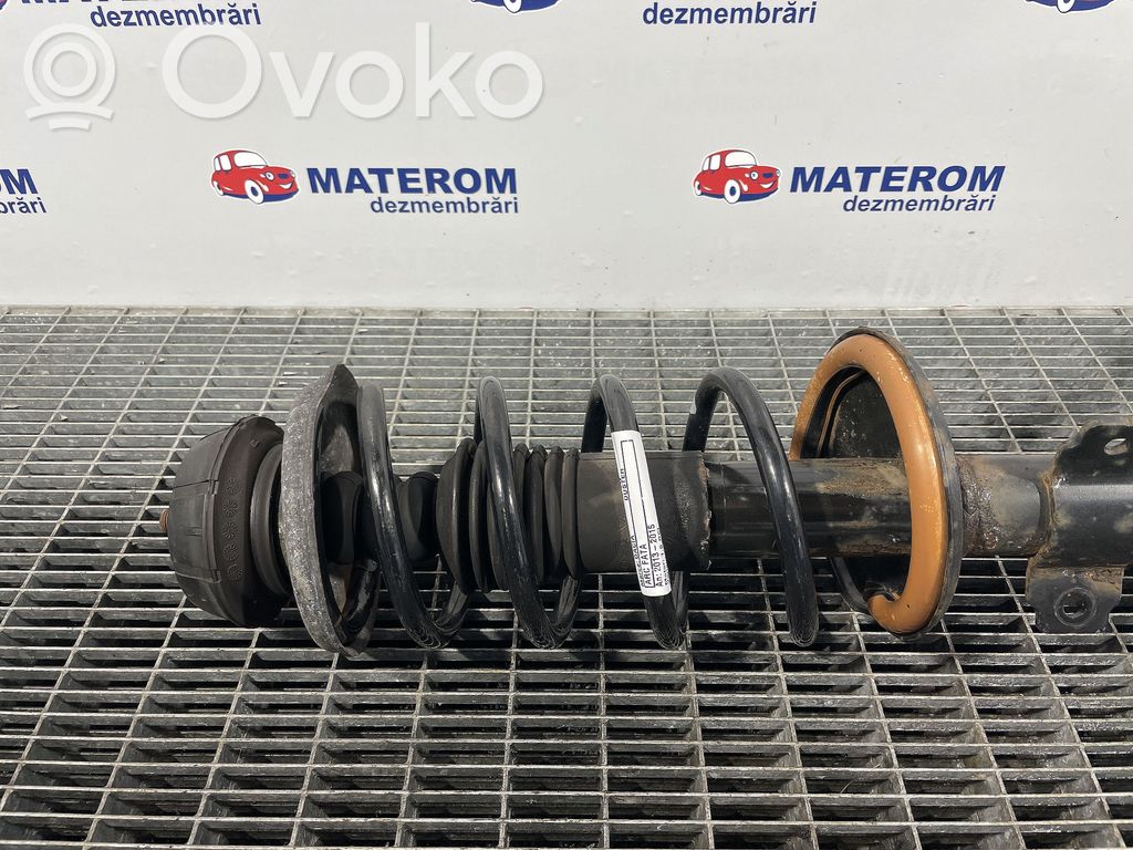 Dacia Duster Sprężyna przednia 