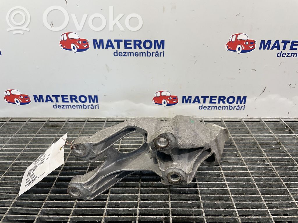 Audi A6 S6 C7 4G Engine mount bracket 