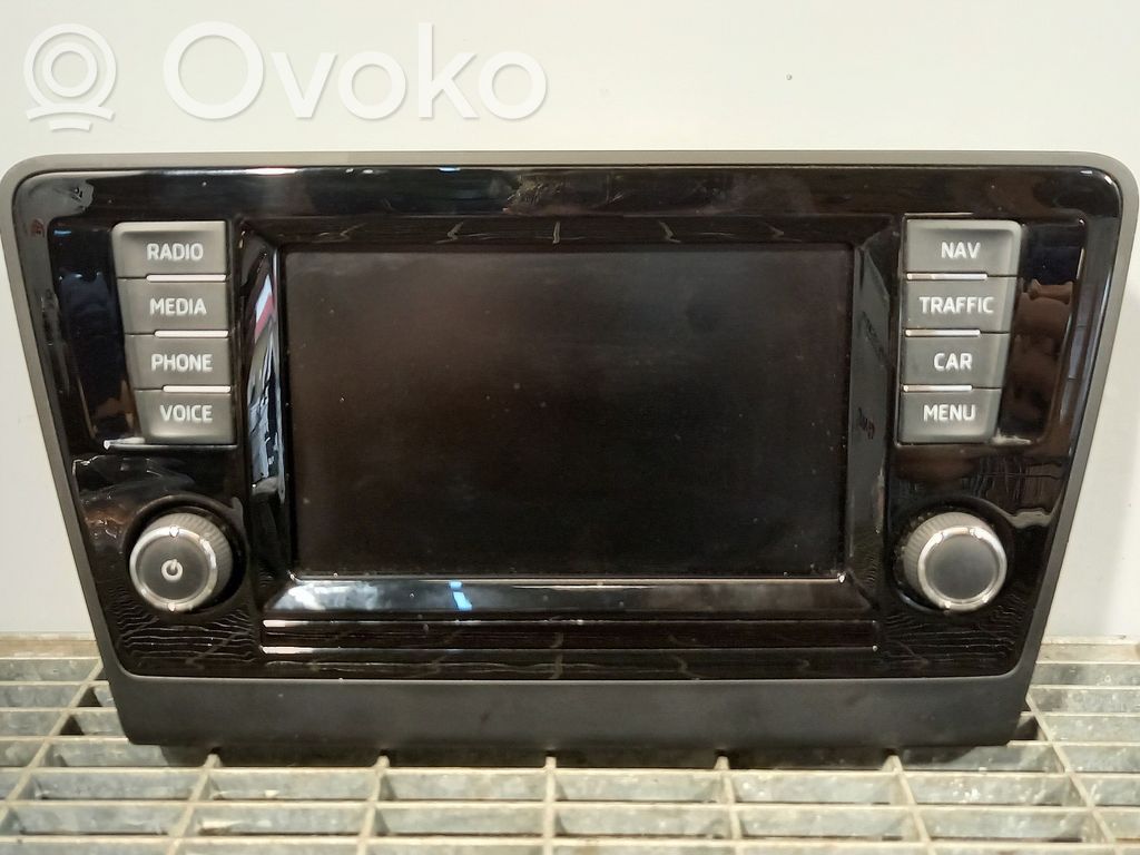 Skoda Rapid (NH) Radio/CD/DVD/GPS head unit 