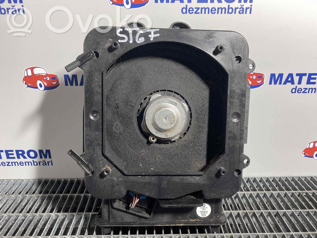 BMW 2 F46 Altavoz del panel