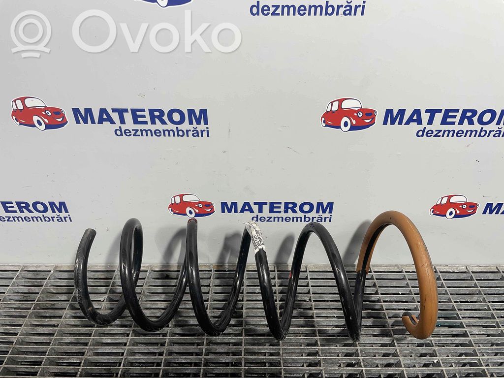 Dacia Duster Sprężyna przednia 
