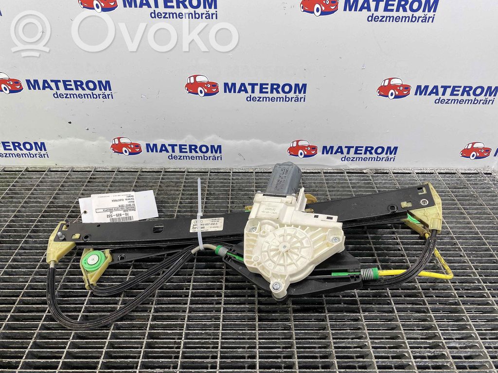 Audi A4 S4 B8 8K Alzacristalli della portiera anteriore con motorino