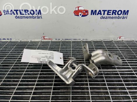 Opel Astra J Zawiasy drzwi tylnych / Komplet 