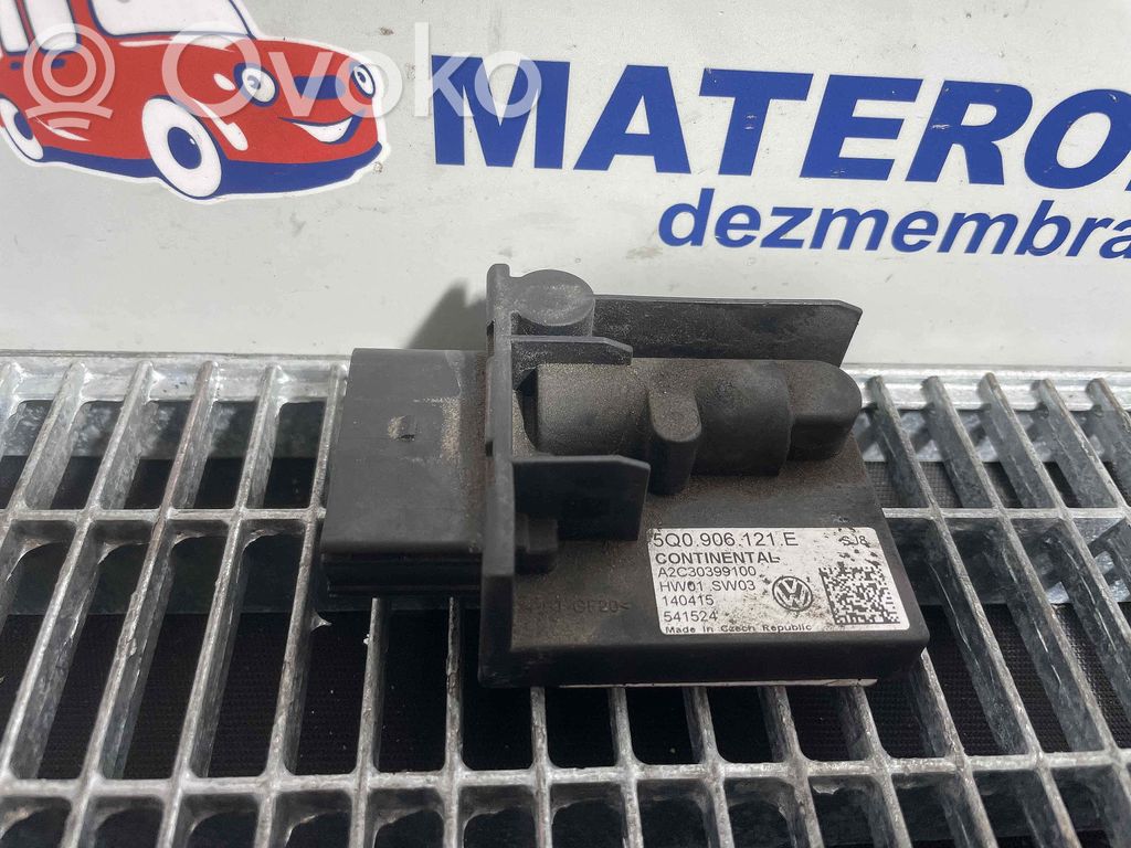 Volkswagen Golf VII Unitate/modul control injecție combustibil 