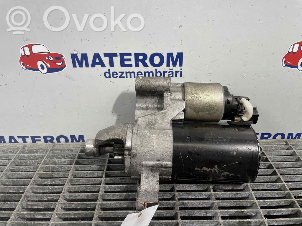 Motor de arranque   06H911021A