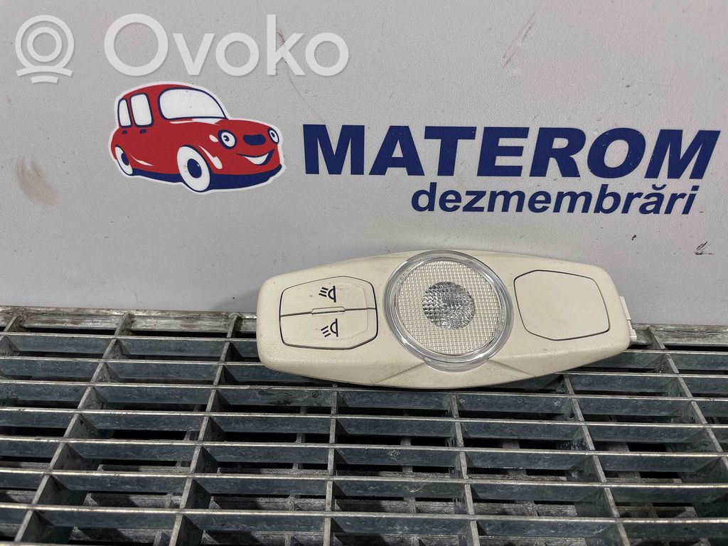 Ford Focus Kattokonsolin valaisinyksikön koristelista 