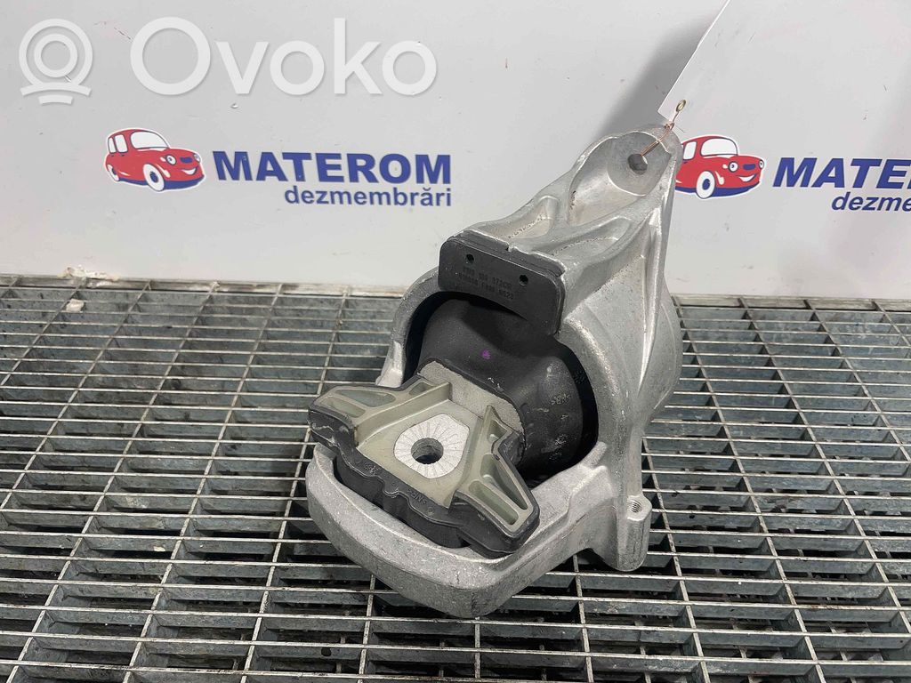 Audi A4 S4 B9 Engine mount bracket 