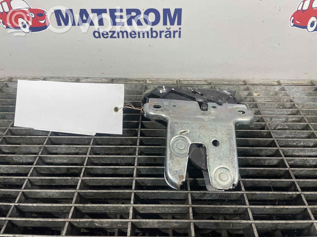 Volkswagen PASSAT B6 Spoiler capotă spate 