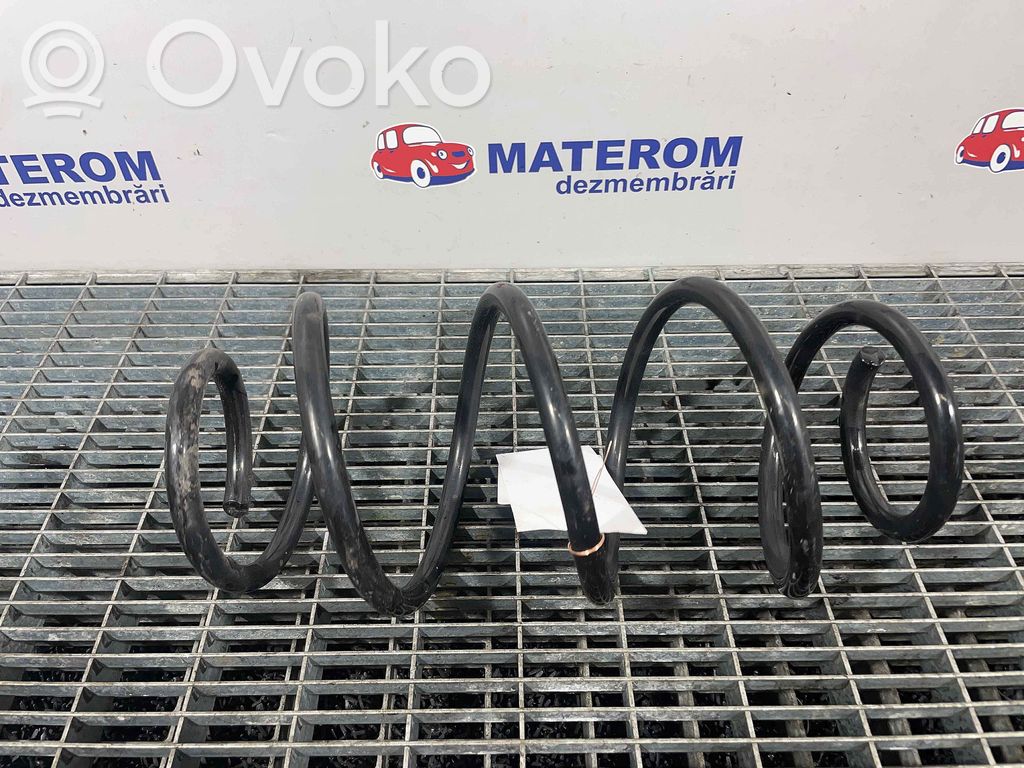 Mercedes-Benz A W176 Muelle espiral trasero 