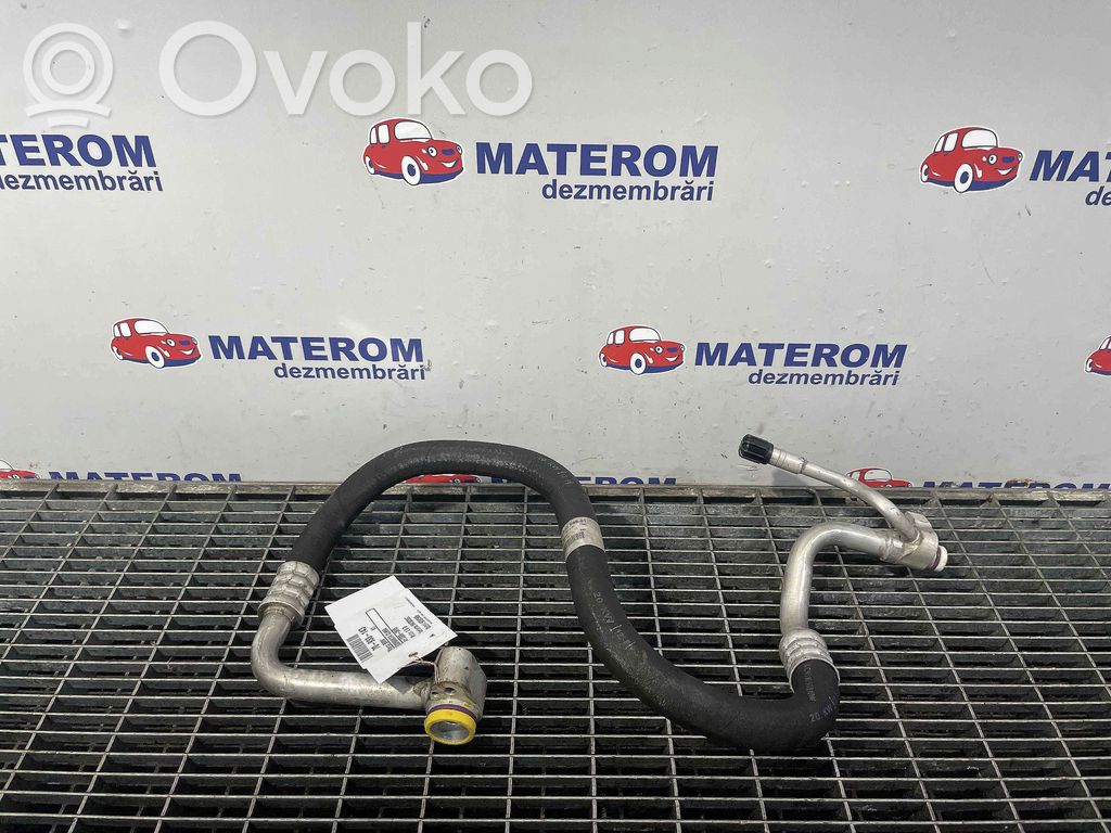 Ilmastointilaitteen putki (A/C)   9232585