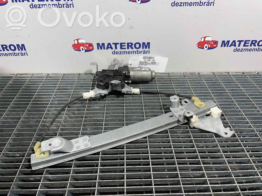 Nissan Qashqai Macara geam ușă spate cu motor 