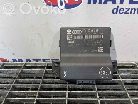 Audi A5 8T 8F Moduł sterowania Gateway 