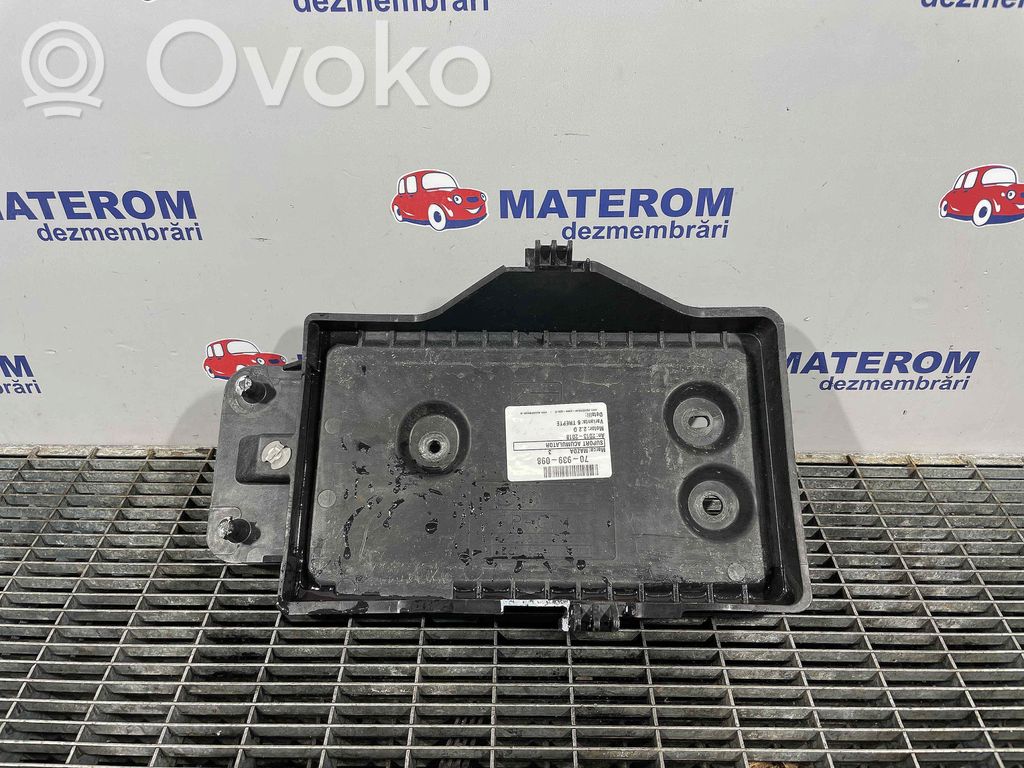 Mazda 3 II Engine mount bracket 