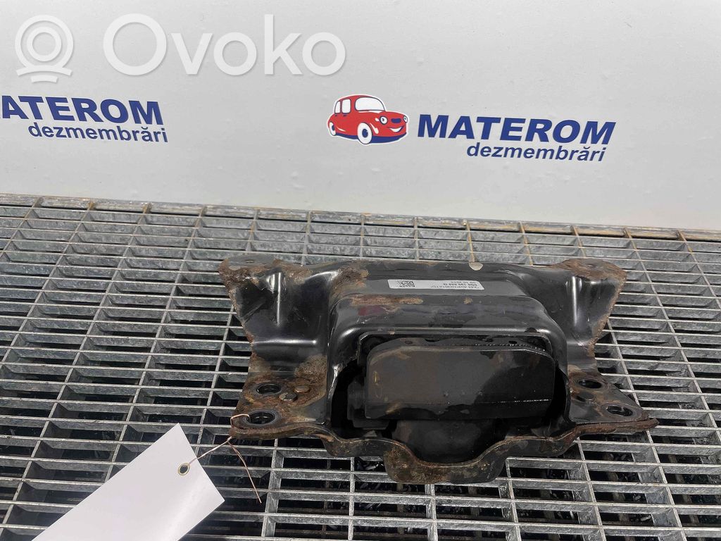 Volkswagen Golf VII Łapa / Mocowanie skrzyni biegów 