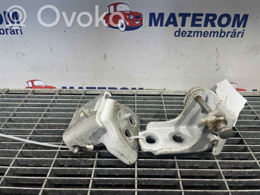 Citroen C3 Engine bonnet/hood hinges 