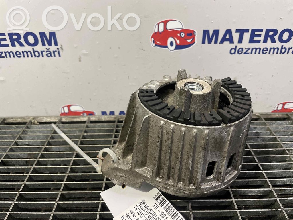 Engine mount bracket   A2122406417
