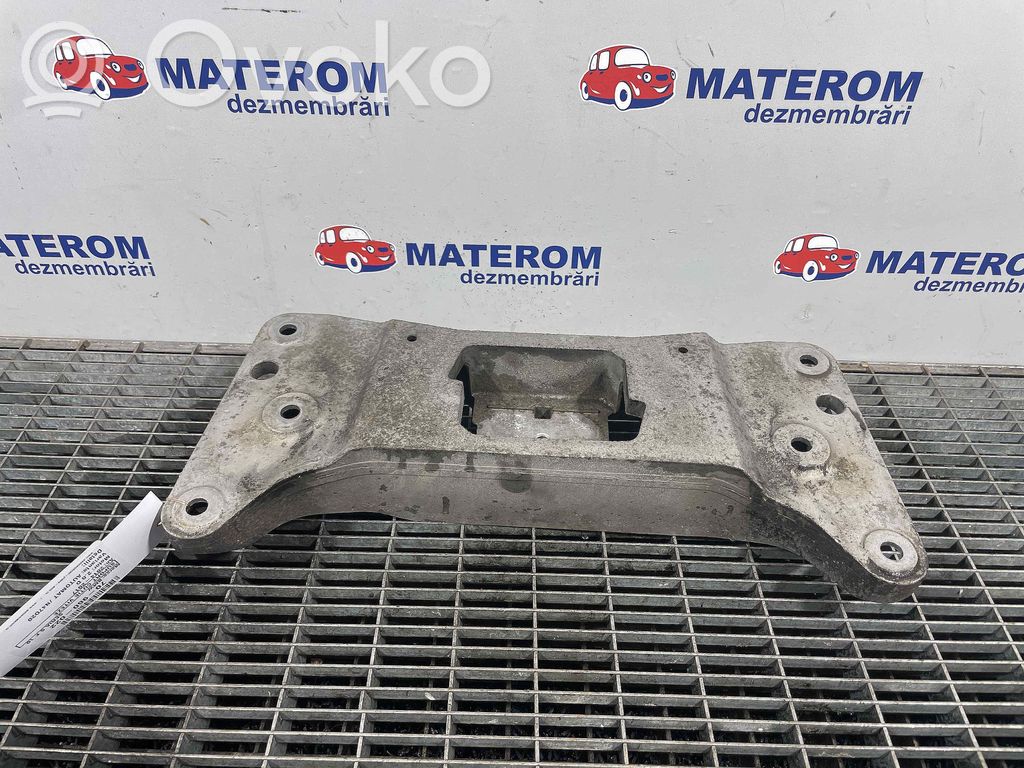 BMW 5 F10 F11 Supporto di montaggio scatola del cambio 