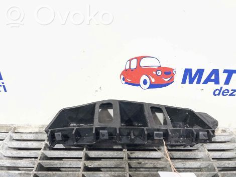 Volkswagen Touareg II Soporte del parachoques delantero