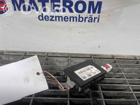 Volvo S60 Amplificator antenă aeriană 
