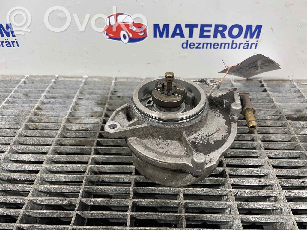 Bomba de vacío   057145100AF