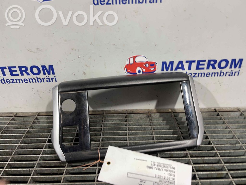 Peugeot 2008 I Altro elemento di rivestimento sottoporta/montante 