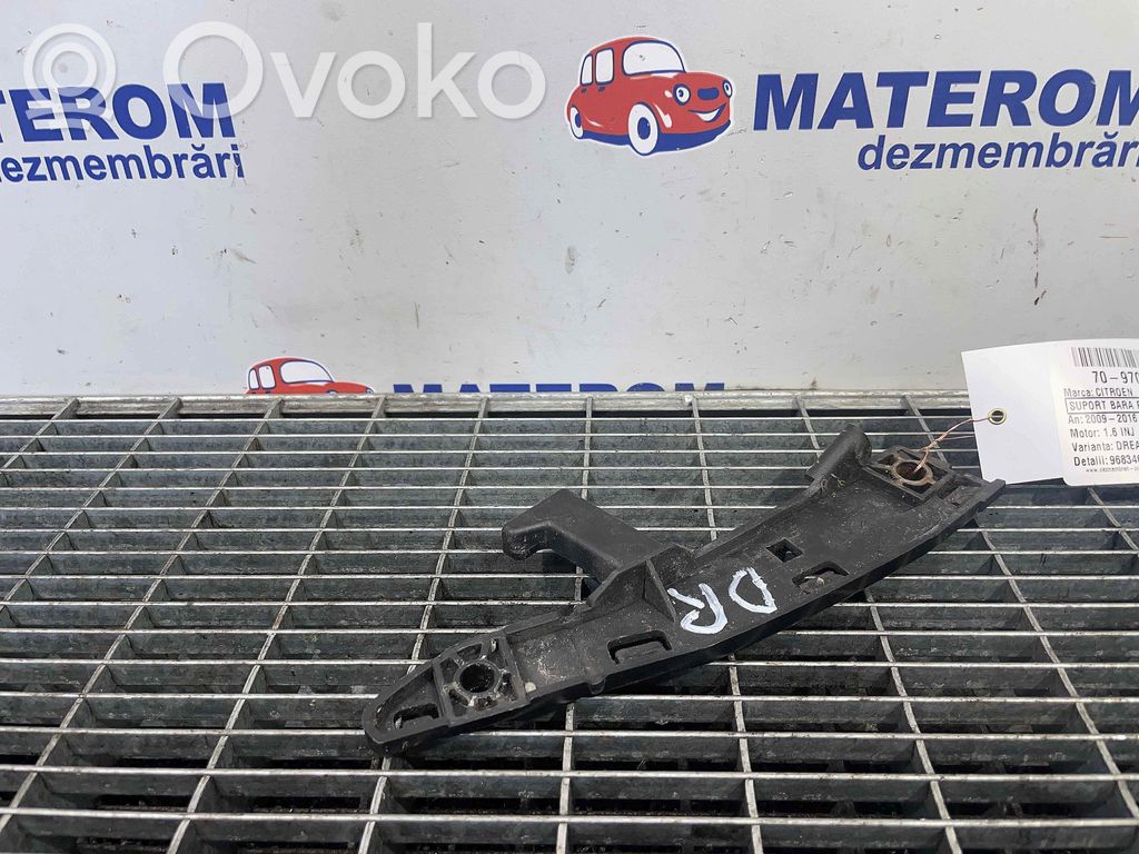 Citroen C3 Soporte del parachoques delantero 