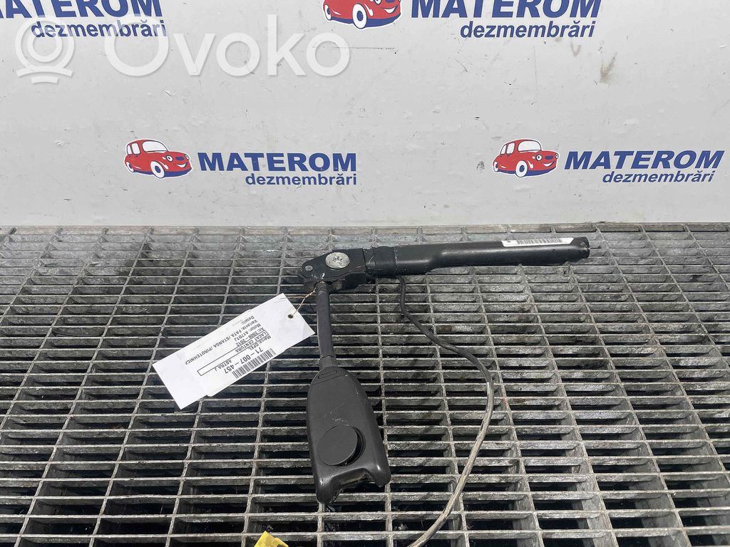 Opel Astra J Hebilla del cinturón delantero 