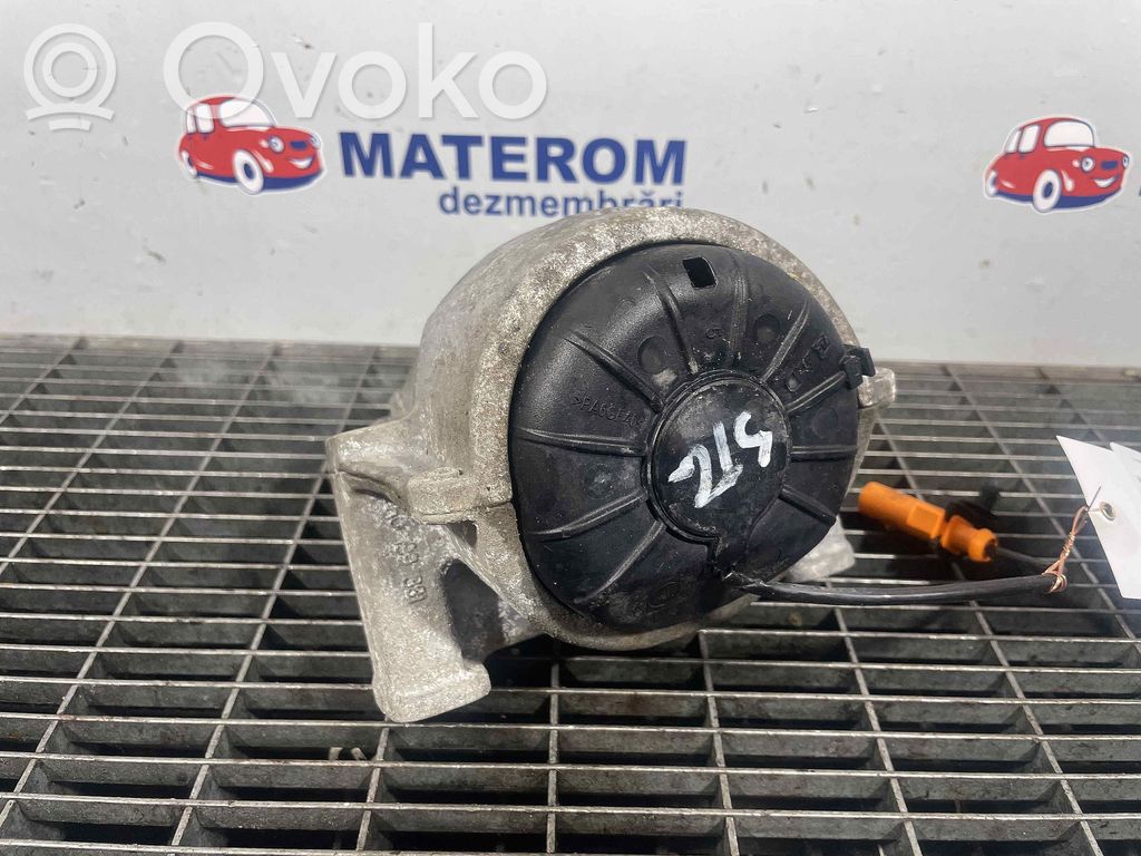 Porsche Macan (95B) Engine mount bracket 