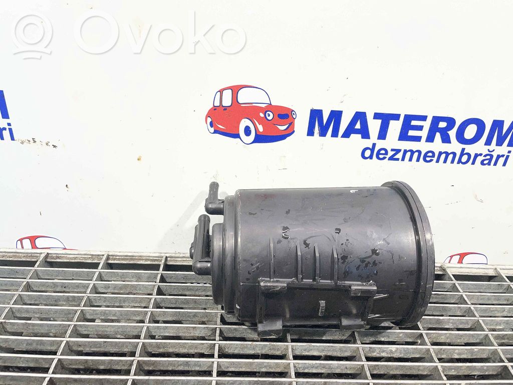 Nissan Note (E12) Aktiivihiilisuodattimen polttoainehöyrysäiliö 