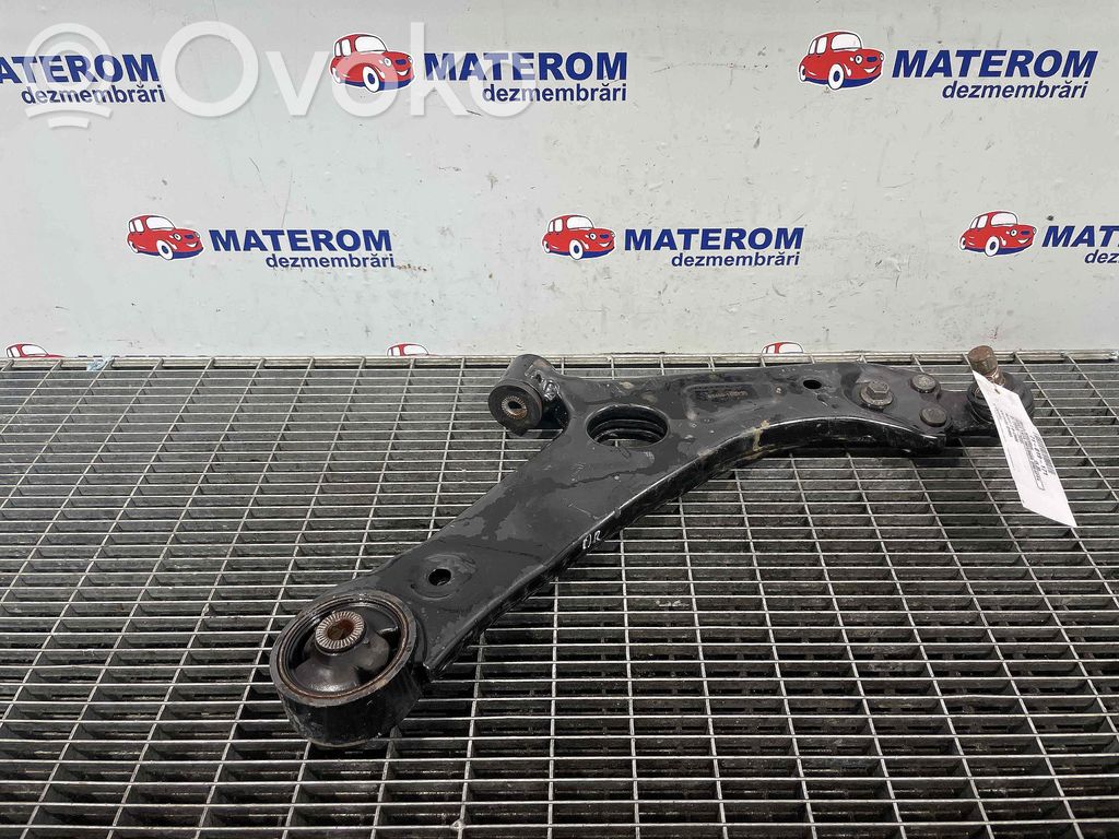 Hyundai ix35 Braccio di controllo sospensione anteriore 