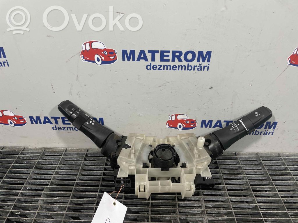 Isuzu D-Max Piloto intermitente del guardabarros delantero 