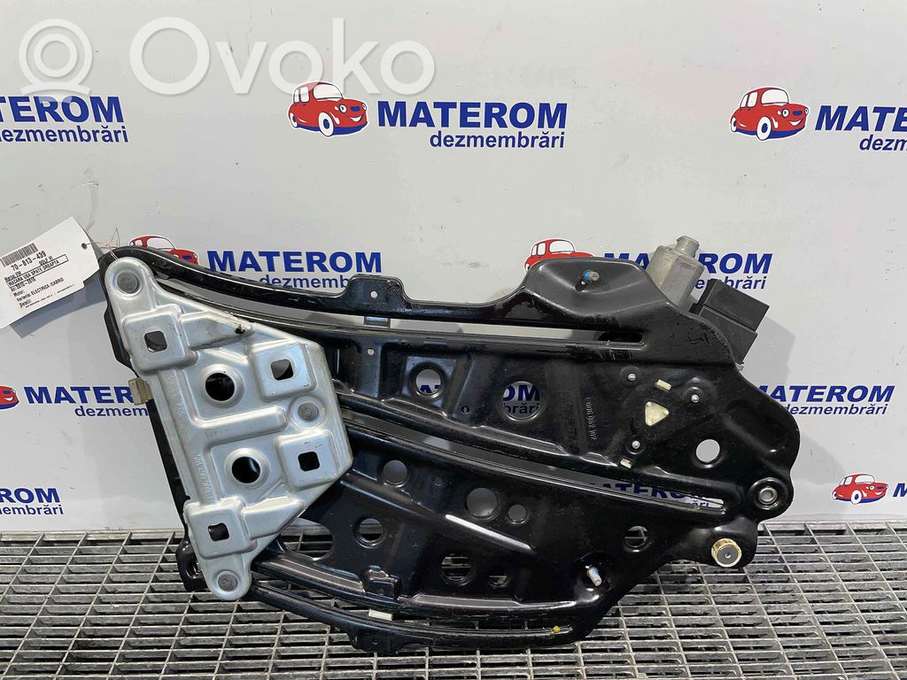 Volkswagen Golf VI Takaoven ikkunan nostin moottorilla 