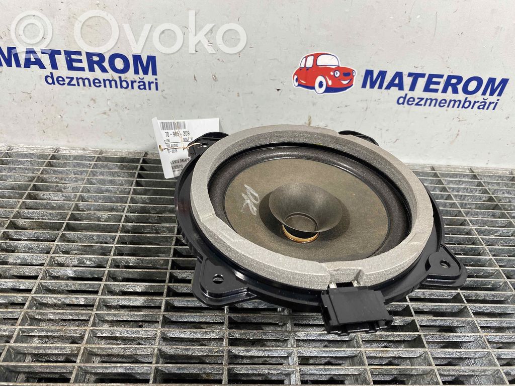 Volkswagen Golf VI Altavoz del panel 