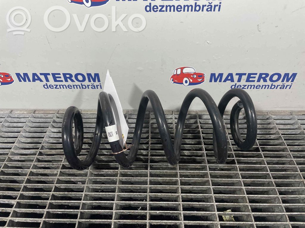 Audi A4 S4 B9 Sprężyna tylna 