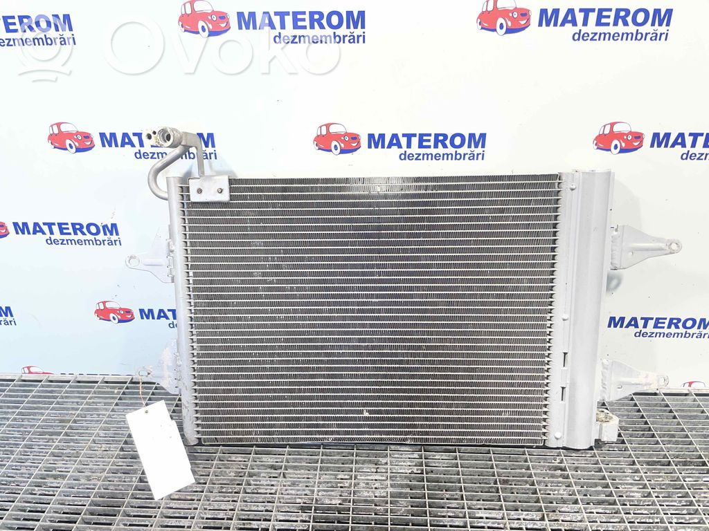 Volkswagen Polo IV 9N3 Radiatore di raffreddamento A/C (condensatore) 