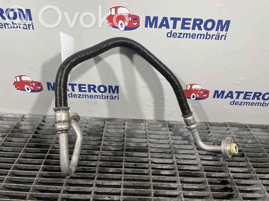 Tuyau de climatisation   31369331