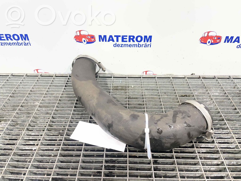 Furtun/conductă intercooler   5N0145834K