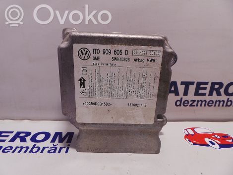 Volkswagen Touran I Sonstige Steuergeräte / Module 
