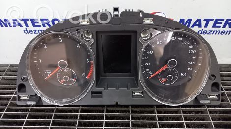 Volkswagen PASSAT B7 Compteur de vitesse tableau de bord 