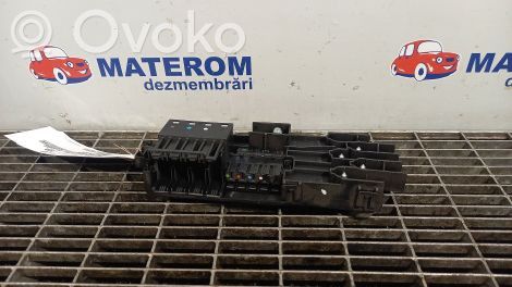 Mercedes-Benz E W211 Relais de batterie fusible