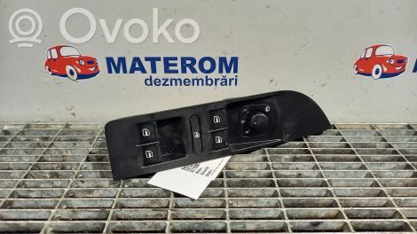 Volkswagen PASSAT CC Przyciski szyb 